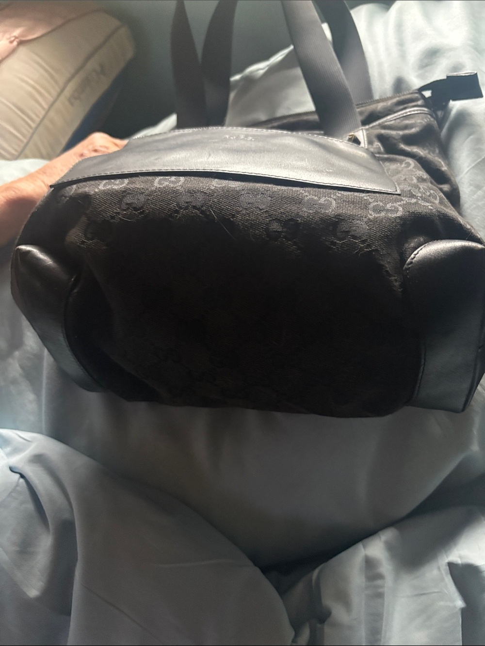 Gucci Black GG Canvas Messenger Tote with Leather Front Pocket - Picture 5 of 14